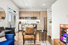 Luxurious New Unit 1Bd1Ba Pool Golf Sim